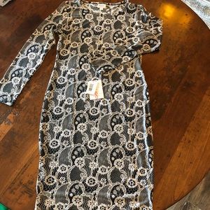 LulaRoe Noir and Blanc Debbie Small NWT
